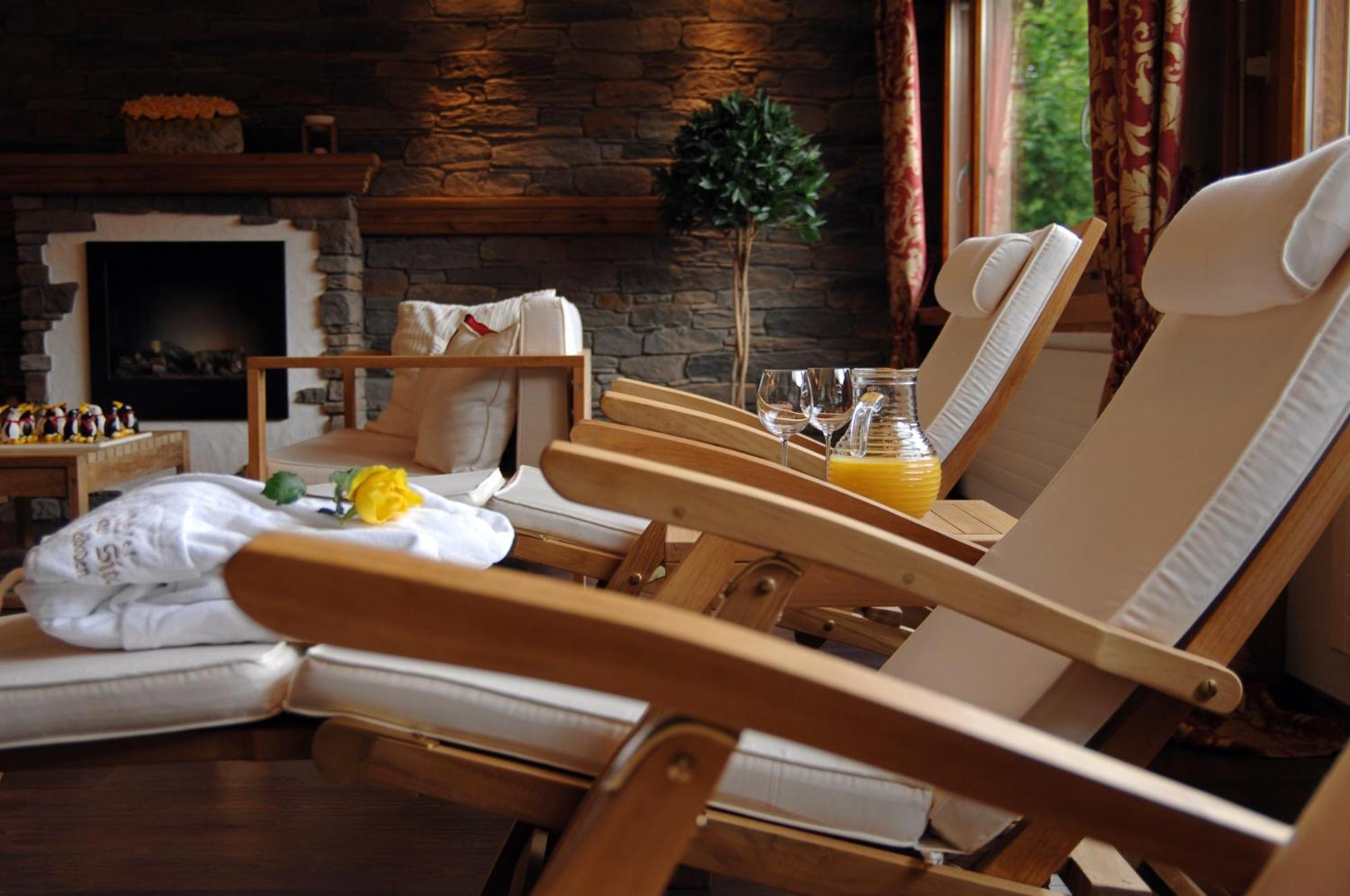 Chalet-Hotel Beau-Site Аделбоден Екстериор снимка